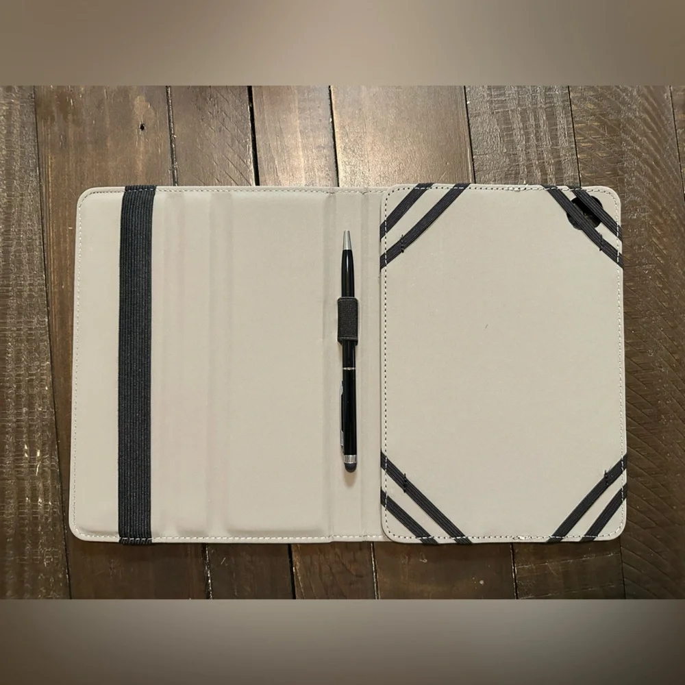 H Cases Unoversal Slim Cas for iPad and 7 to 8” Tablets. NWT.